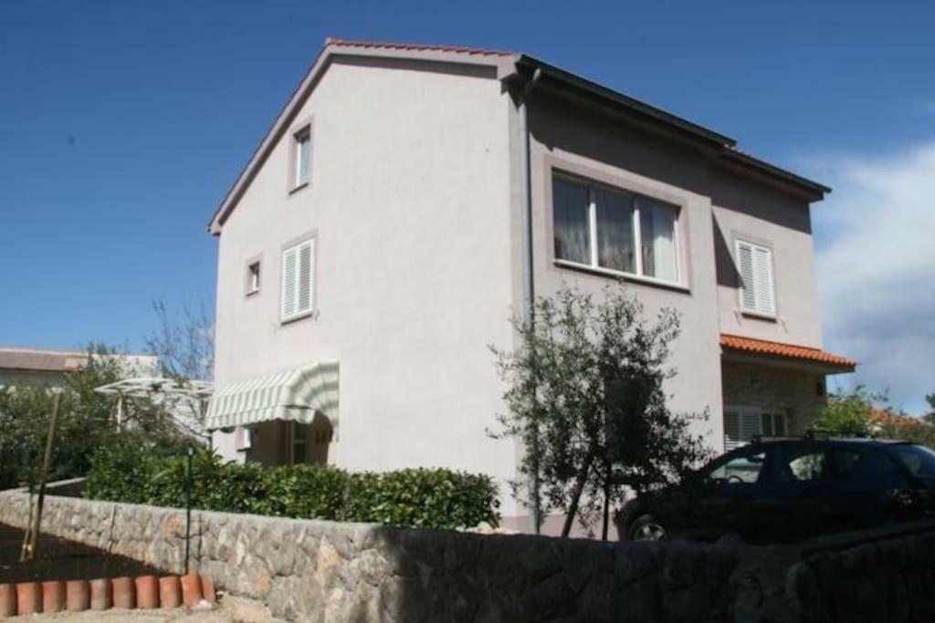 Apartmani Irena Jezevac Krk Island Zewnętrze zdjęcie